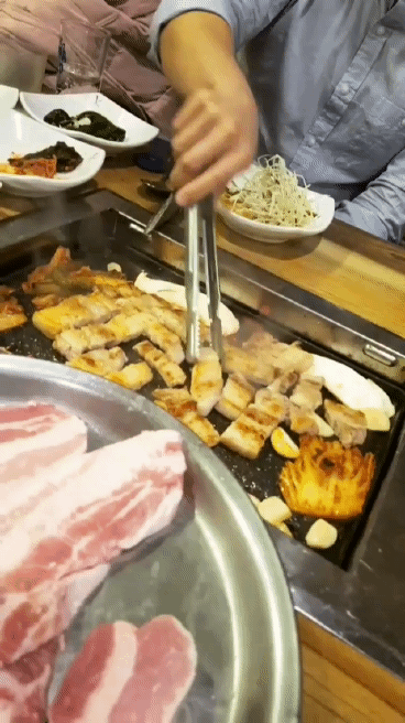 delicious hibachi chicken being prepared