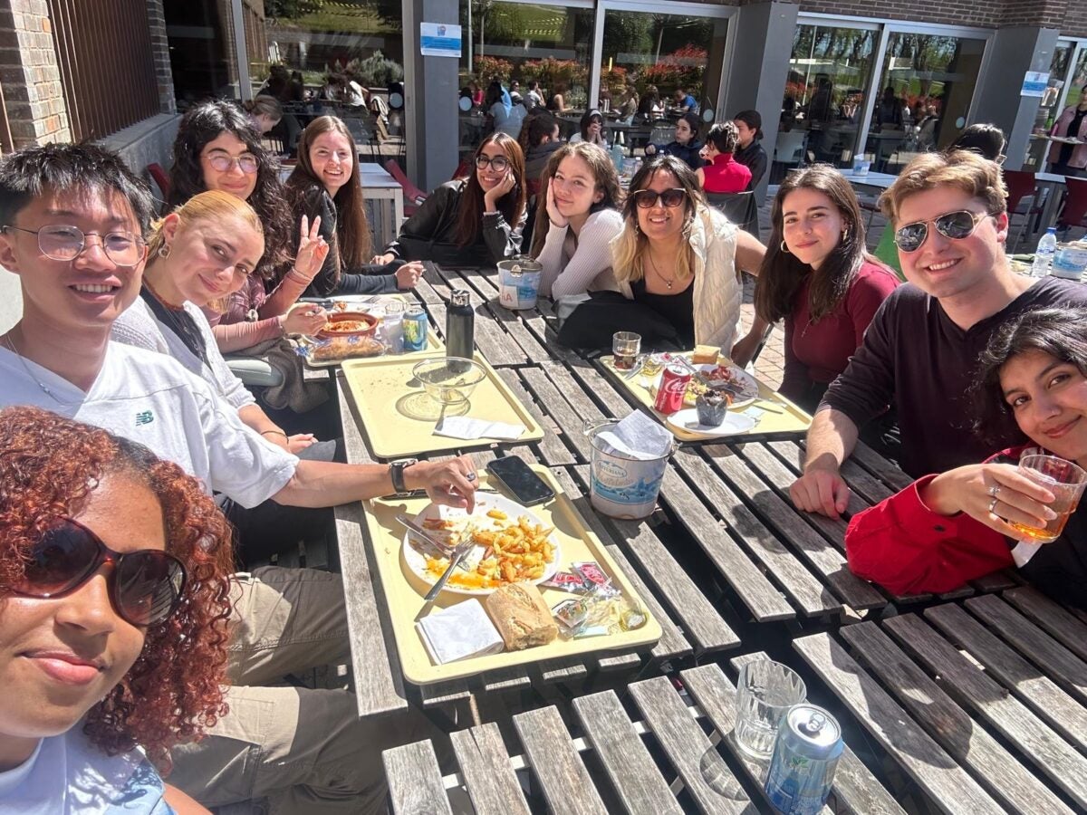 School lunch with friends