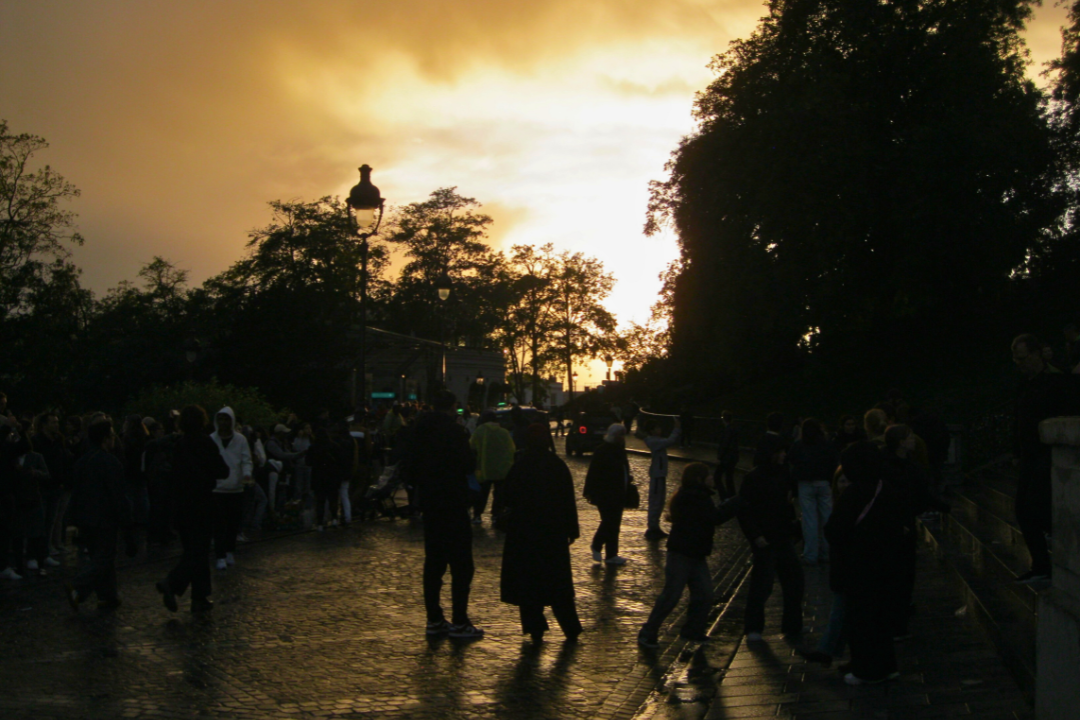 A foggy sunset over Montmartre